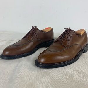 Classic Men's Brown Leather Derby Shoes